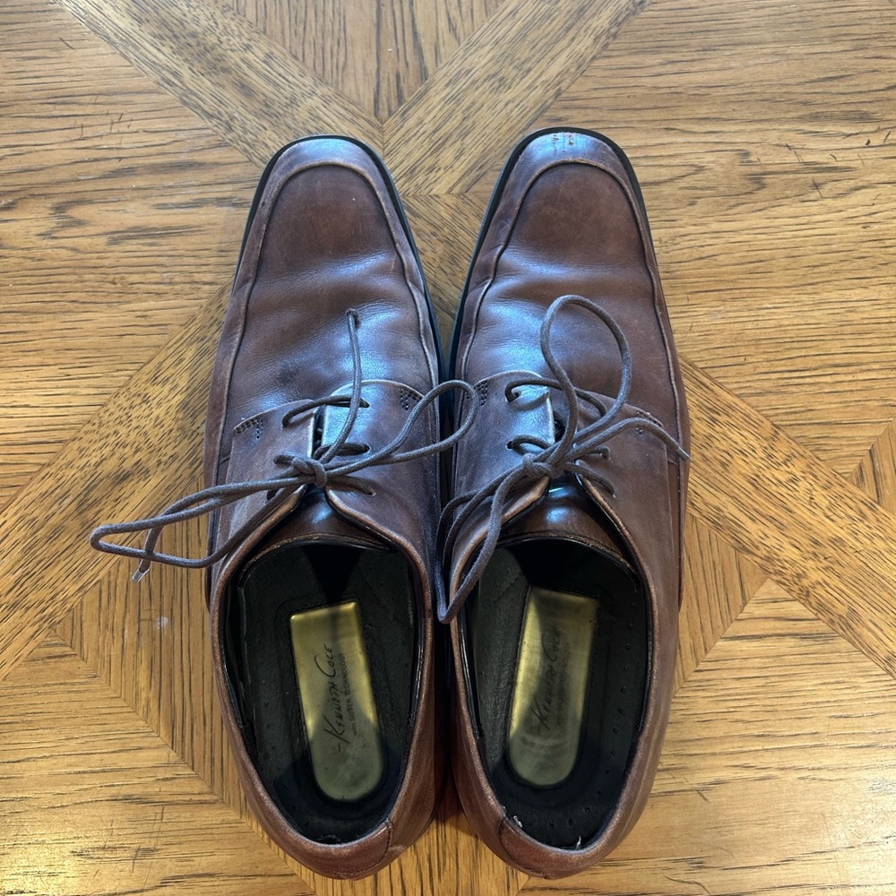 Kenneth Cole Brown Leather Oxford Shoes